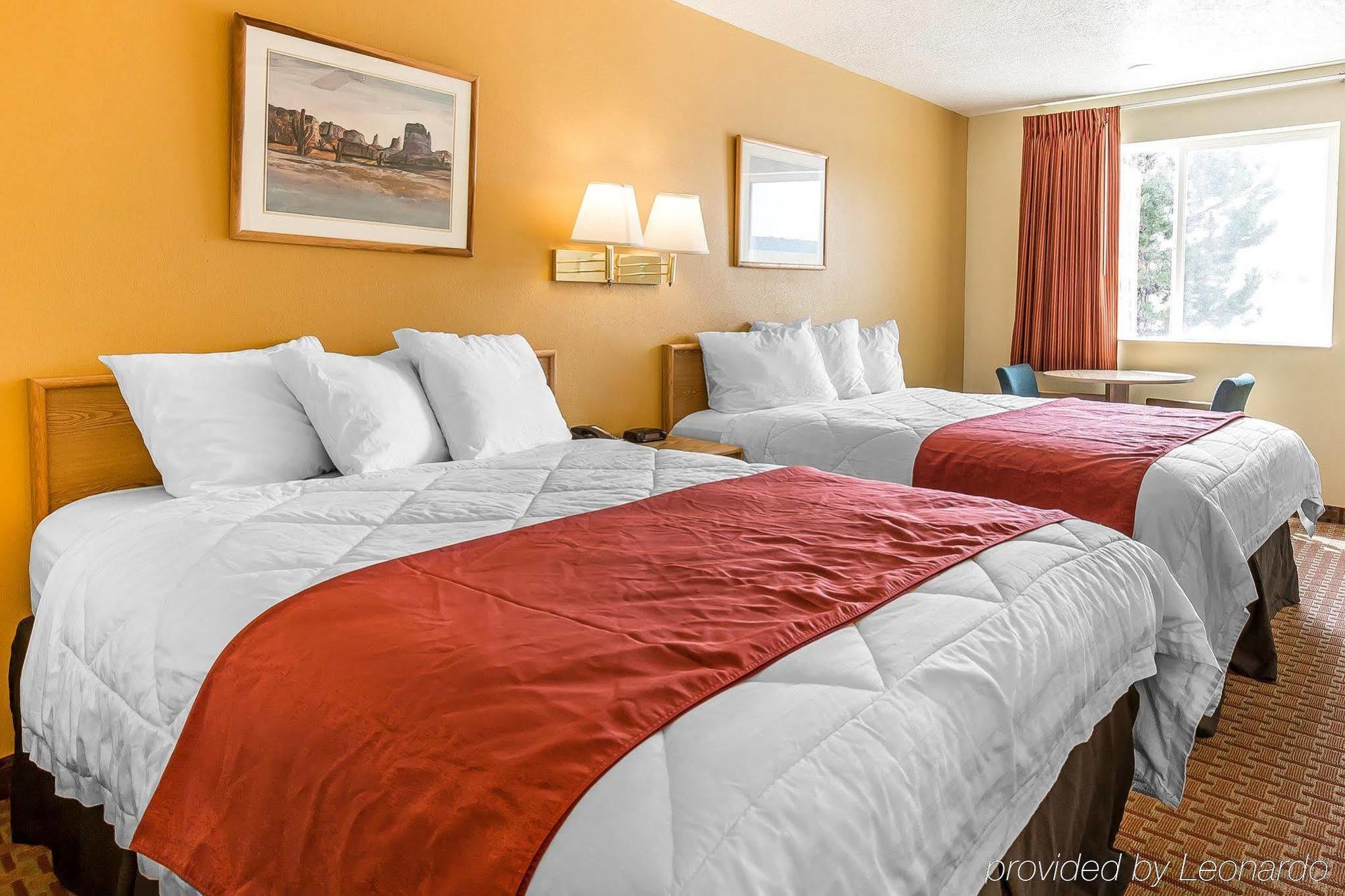 Rodeway Inn & Suites Monticello Exterior foto