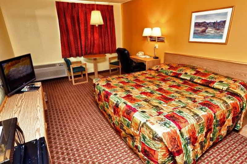 Rodeway Inn & Suites Monticello Exterior foto