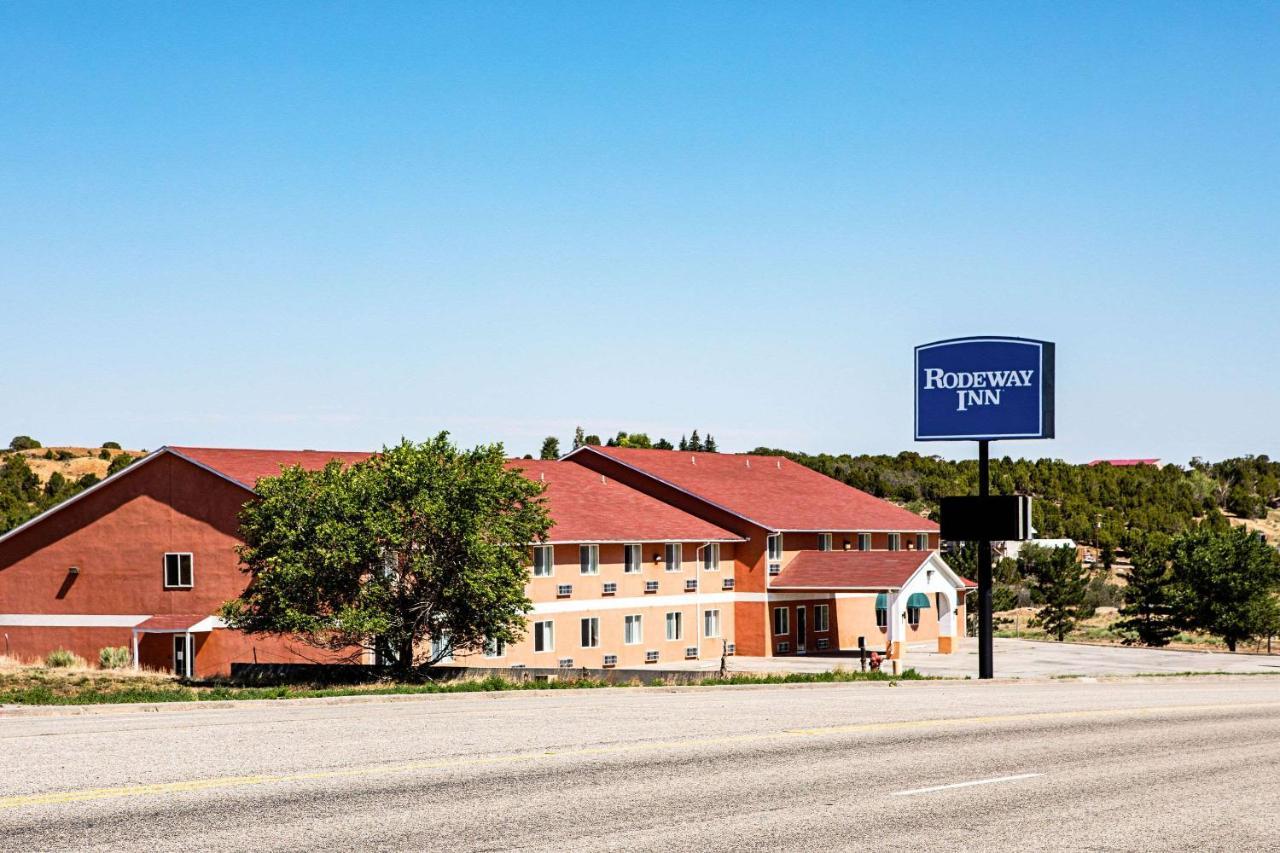 Rodeway Inn & Suites Monticello Exterior foto
